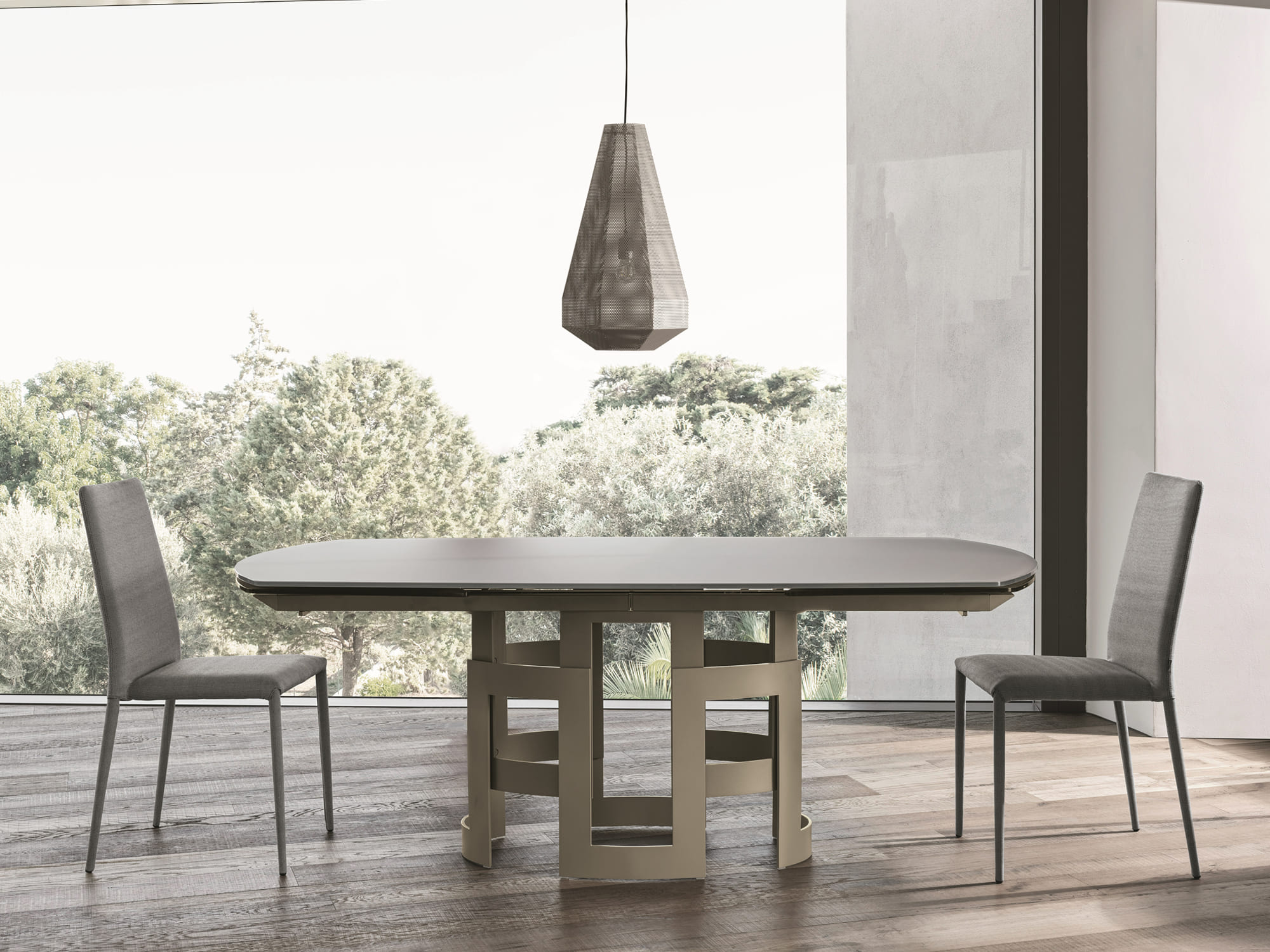 Un tavolo di design per ogni stile e ambiente 3 IMPERIAL 52 69M312 M097 C180S MALIK 40 07TLU03 1